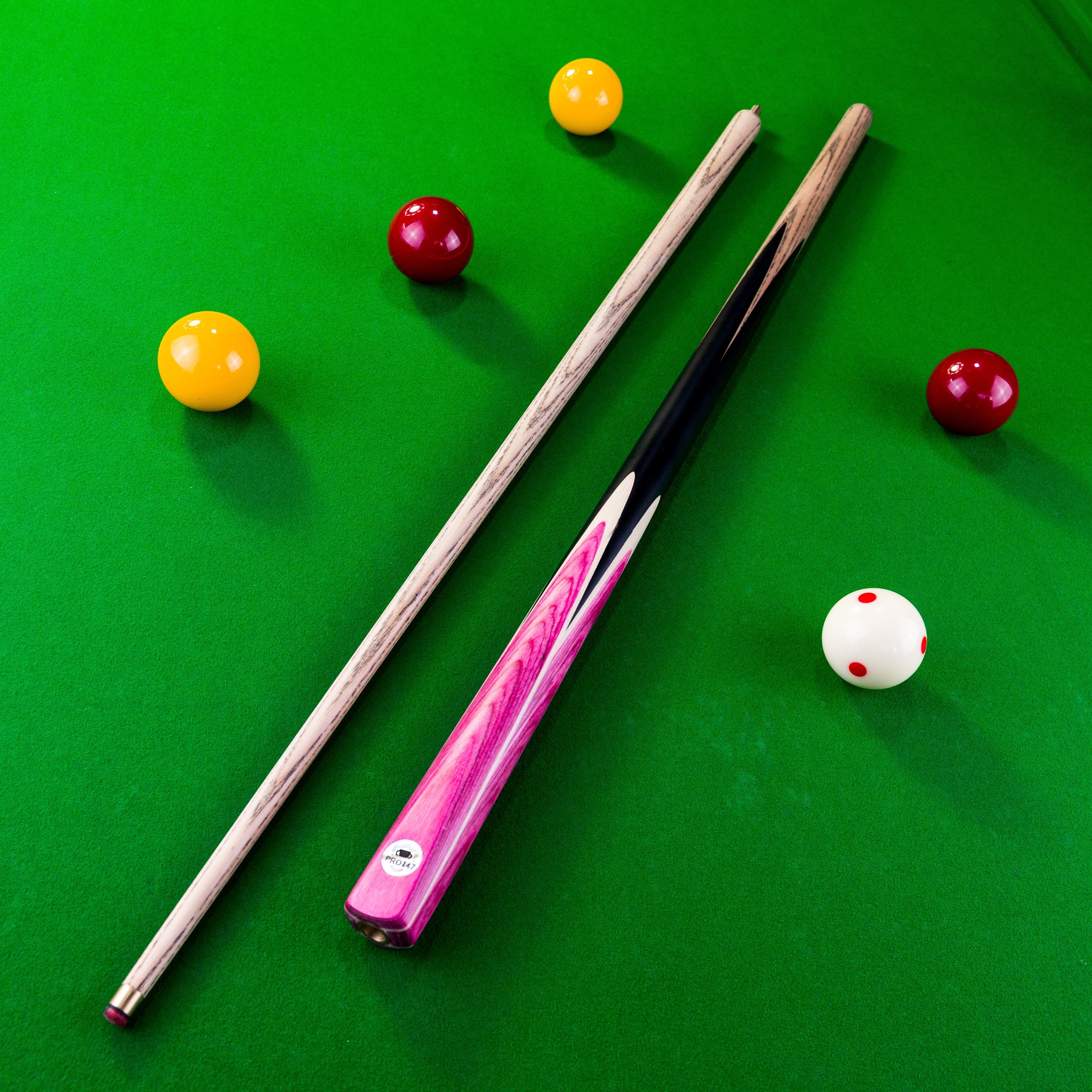 PRO147 Windsor 57 Inch 2 Piece Ash Snooker and Pool Cue with 9.5mm Tip