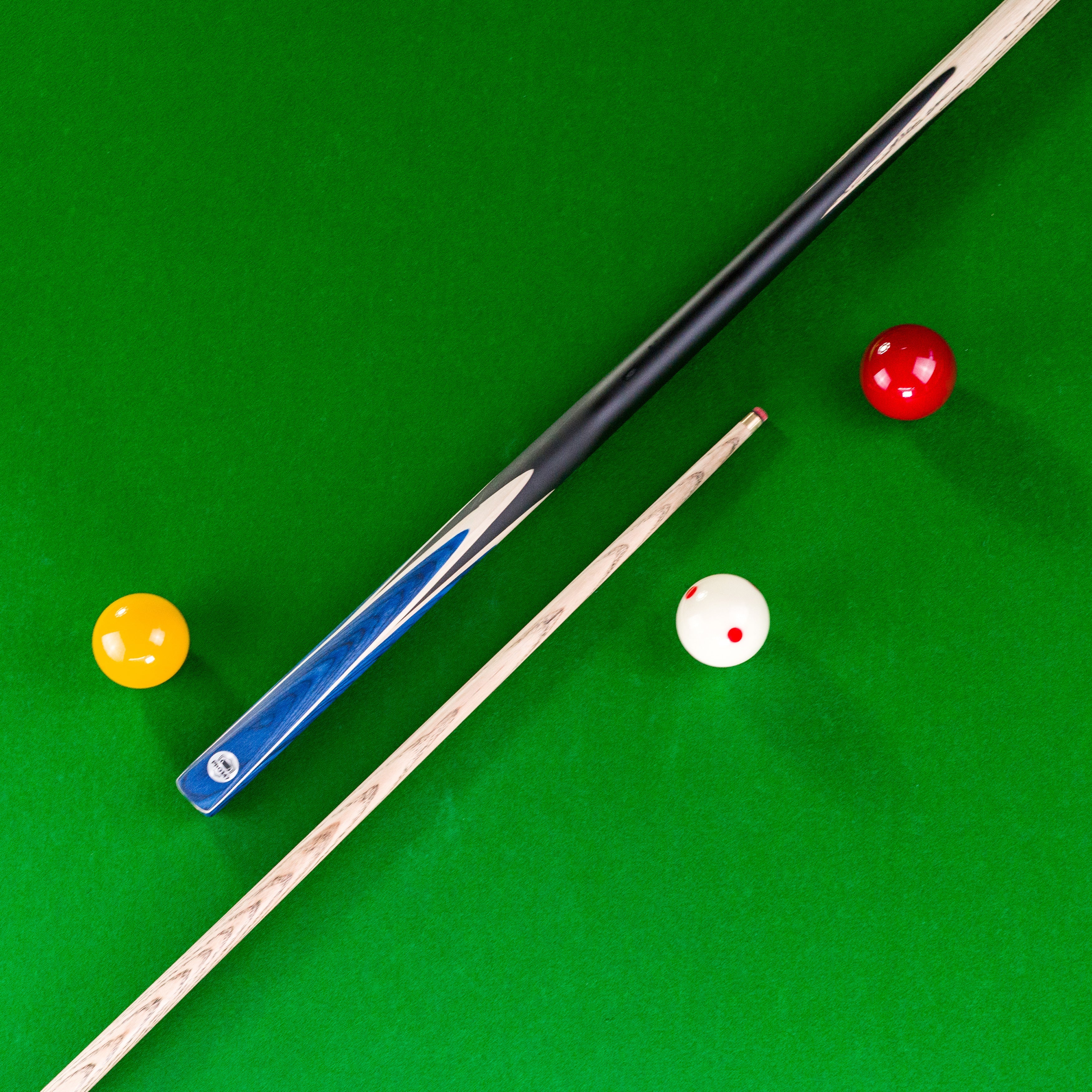 PRO147 Windsor 57 Inch 2 Piece Ash Snooker and Pool Cue with 9.5mm Tip
