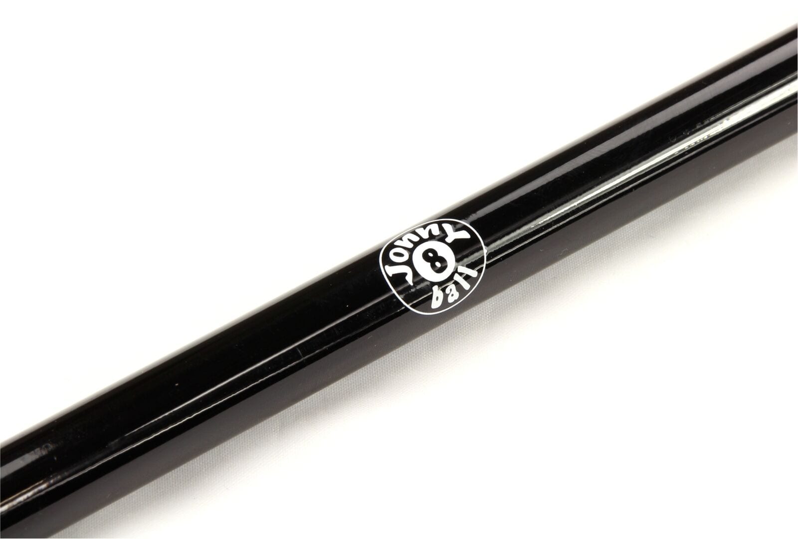 Jonny 8 Ball 57-inch 2-piece cue rest