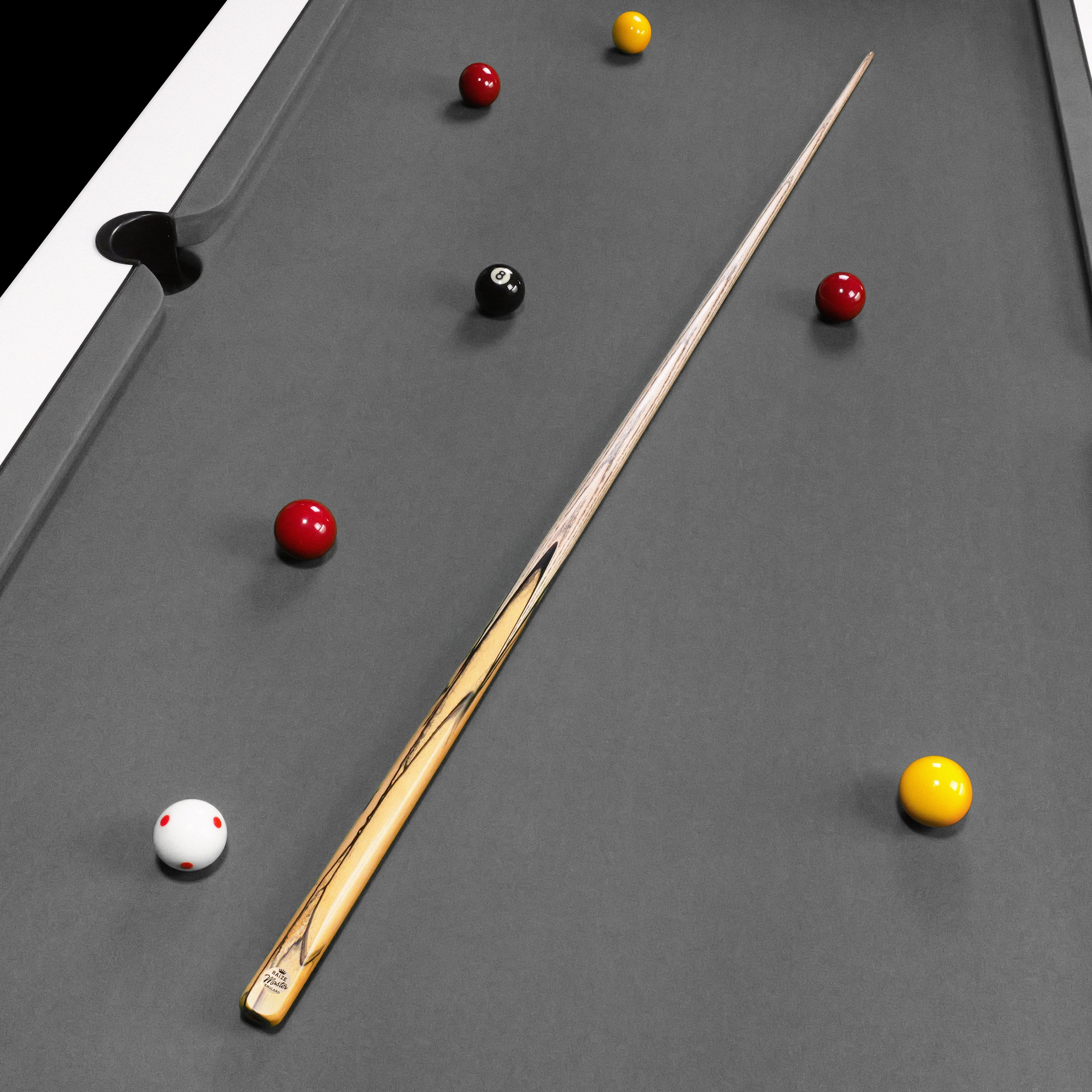 Baize Master Platinum Exotic Golden Concord pool cue - 8.5mm tip