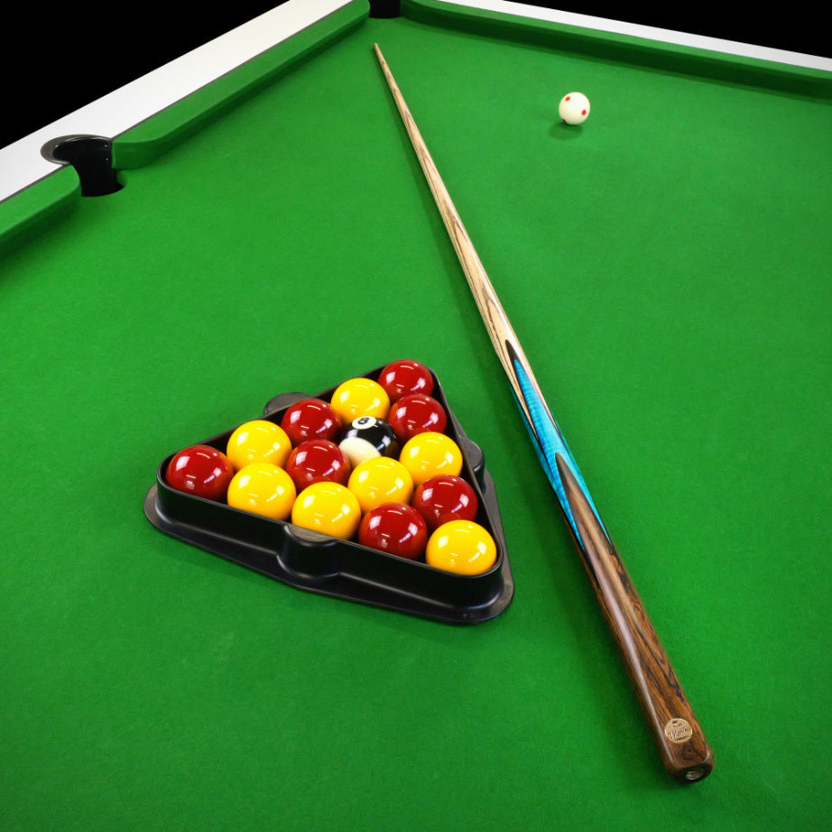 Baize Master Platinum Blue Flame 57-inch pool cue - 8.5mm tip