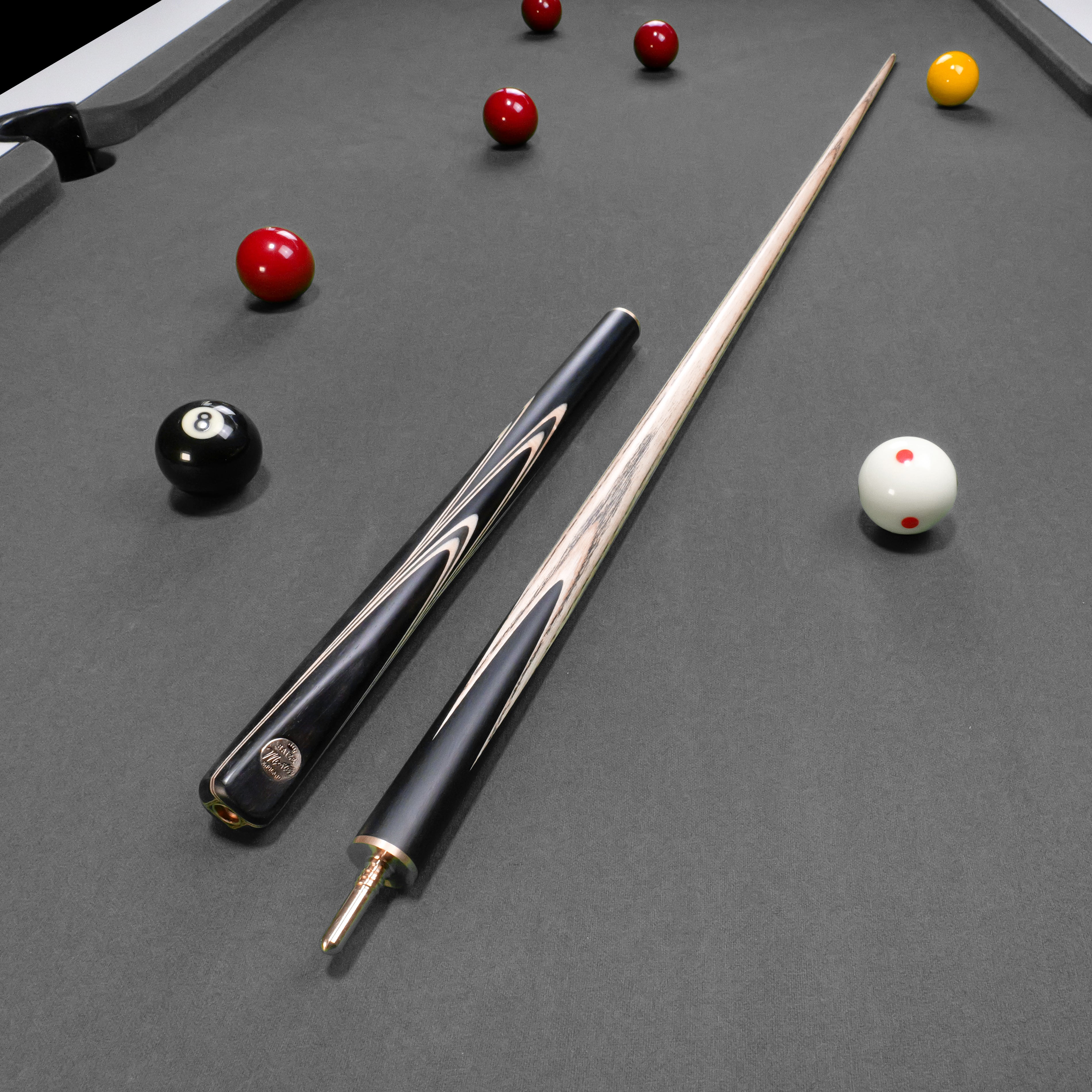 Baize Master Midnight Marksman 3/4 cue and case set