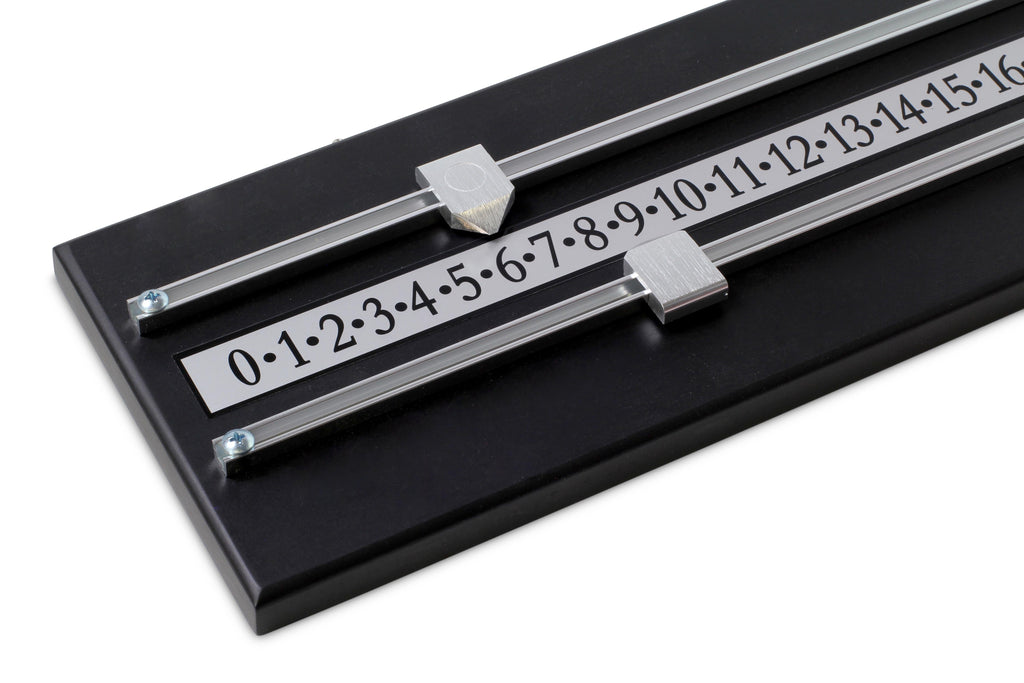 Black wooden 2-player snooker scoreboard
