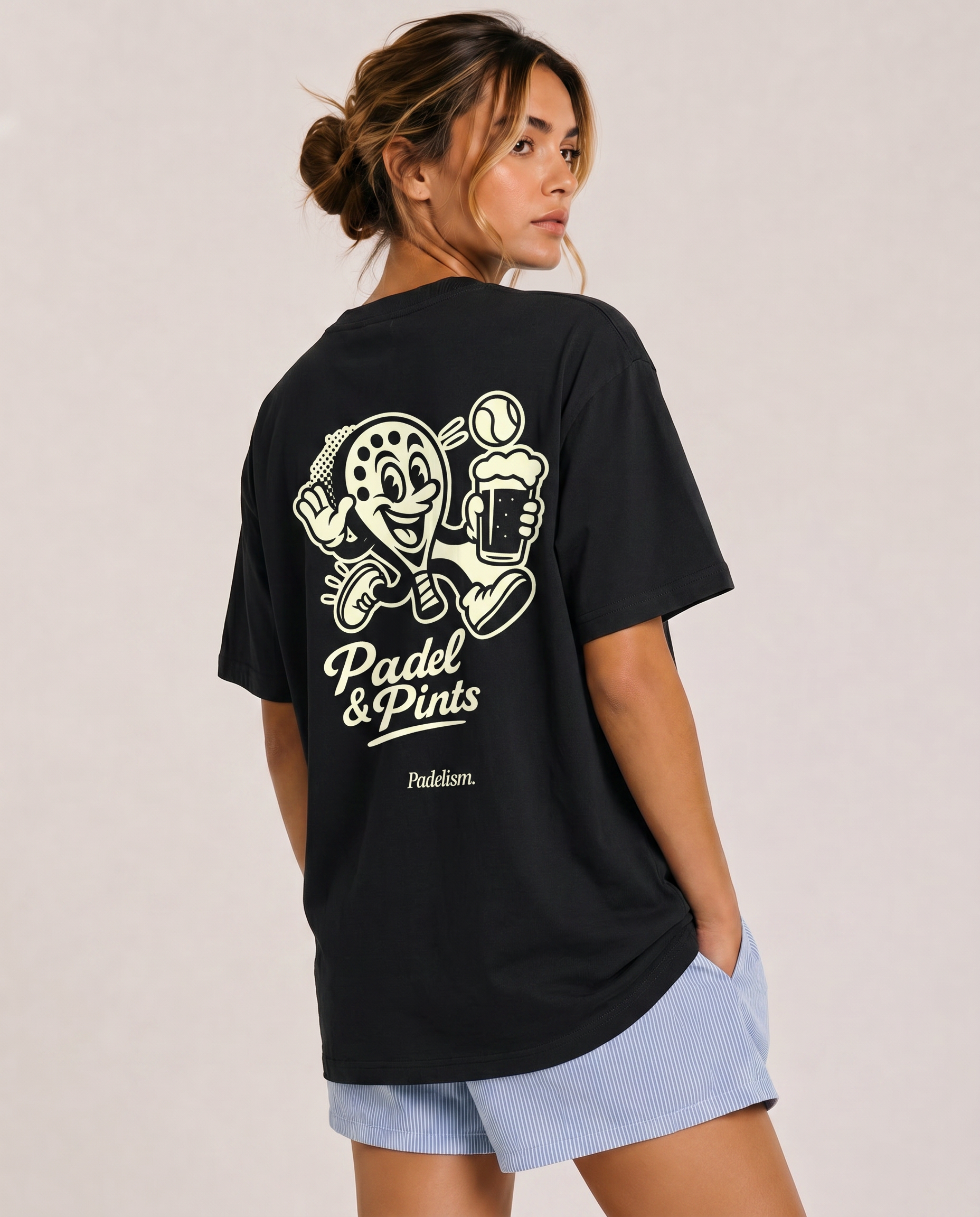 Padel & Pints - Heavyweight T-Shirt